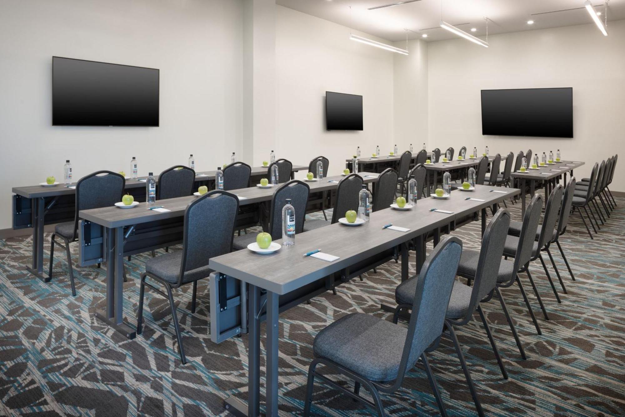 Отель Element Atlanta Buckhead Экстерьер фото